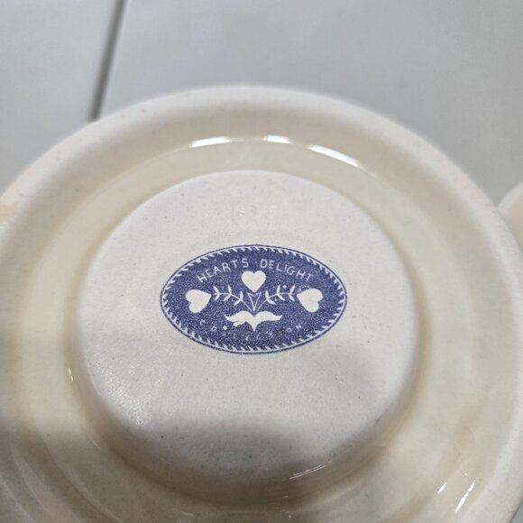 Hearts Delight Collection Potpourri Container - Picture 4 of 4